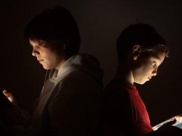 US school district sues Facebook Instagram Snapchat TikTok YouTube scaled