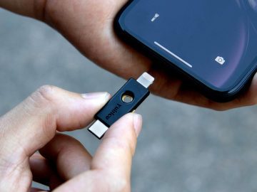 How to Unlock Your iPhone With a Security Key scaled