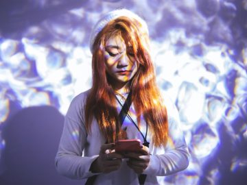 "Just awful" experiment points suicidal teens at chatbot