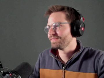 Learn to Hack Web Apps Live APIs BOLA scaled