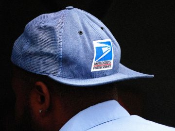 The US Post Office Is Spying on the Mail Senators