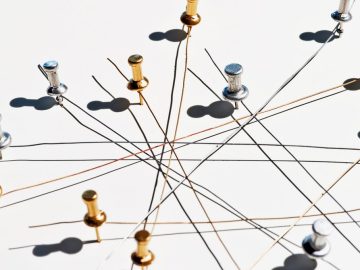 Docs Show FBI Pressures Cops to Keep Phone Surveillance Secrets Docs Show FBI Pressures Cops to Keep Phone Surveillance Secrets