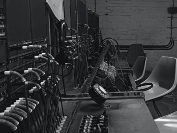 TETRA Radio Hacking Risks Global Infrastructure