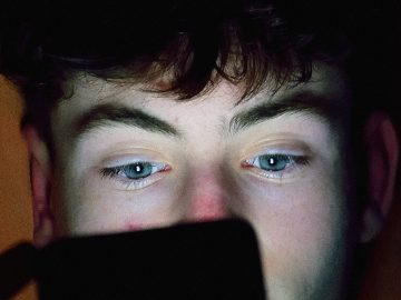 How to Talk to Your Kids About Social Media and