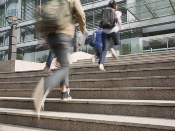 Australian universities hits and misses detecting ChatGPT in assignments.jpgh420w748c0s0