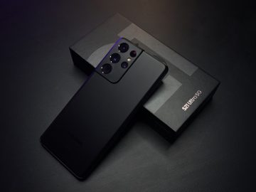 Samsung Galaxy gets new Auto Blocker anti-malware feature Samsung Galaxy S21