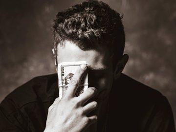 Dutch hacker jailed for extortion selling stolen data on RaidForums