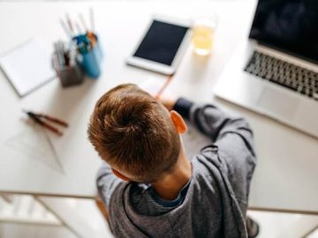 Gov floats pile on GenAI E2EE and VR laws Software.jpgh420w748c0s0