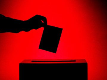 How a Right-Wing Controversy Could Sabotage US Election Security How a Right-Wing Controversy Could Sabotage US Election Security