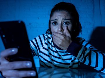 Massive ATT Verizon and T Mobile outage impacts US customers