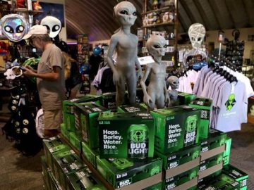 Pentagon UFO report says most sightings ordinary objects and phenomena.JPGh420w748c0s0