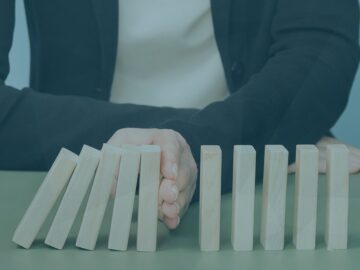 Stop Managing Identities, Segment them Instead Stop Managing Identities, Segment them Instead