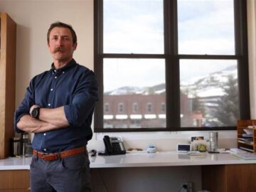 Inside Big Techs race to buy AI training data.ashx