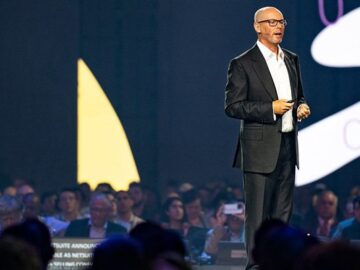 SuiteConnect London 2024 GenAI everywhere the refrain