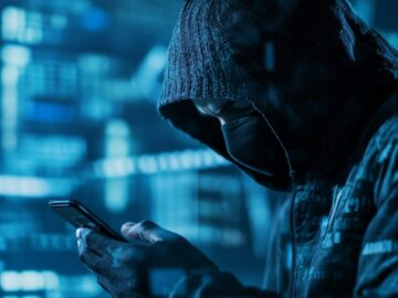 Hackers steal banking creds from iOS, Android users via PWA apps Hackers steal banking creds from iOS, Android users via PWA apps