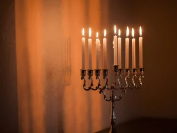 Iranian APT TA453 Targeted Jewish Figure With Malicious Podcast Link Iranian APT TA453 Targeted Jewish Figure With Malicious Podcast Link