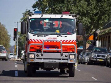 NSW gov to upgrade 5000 RFS vehicles with Starlink – Networking – Telco/ISP NSW gov to upgrade 5000 RFS vehicles with Starlink