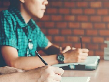 Number of girls taking GCSE computing grows three years in a row Number of girls taking GCSE computing grows three years in a row