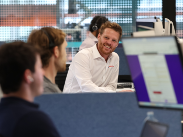 Mesh Networks vs Wi-Fi Extenders – Promoted Content Mesh Networks vs Wi-Fi Extenders