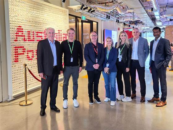 SAP chief and COO slip into Australia