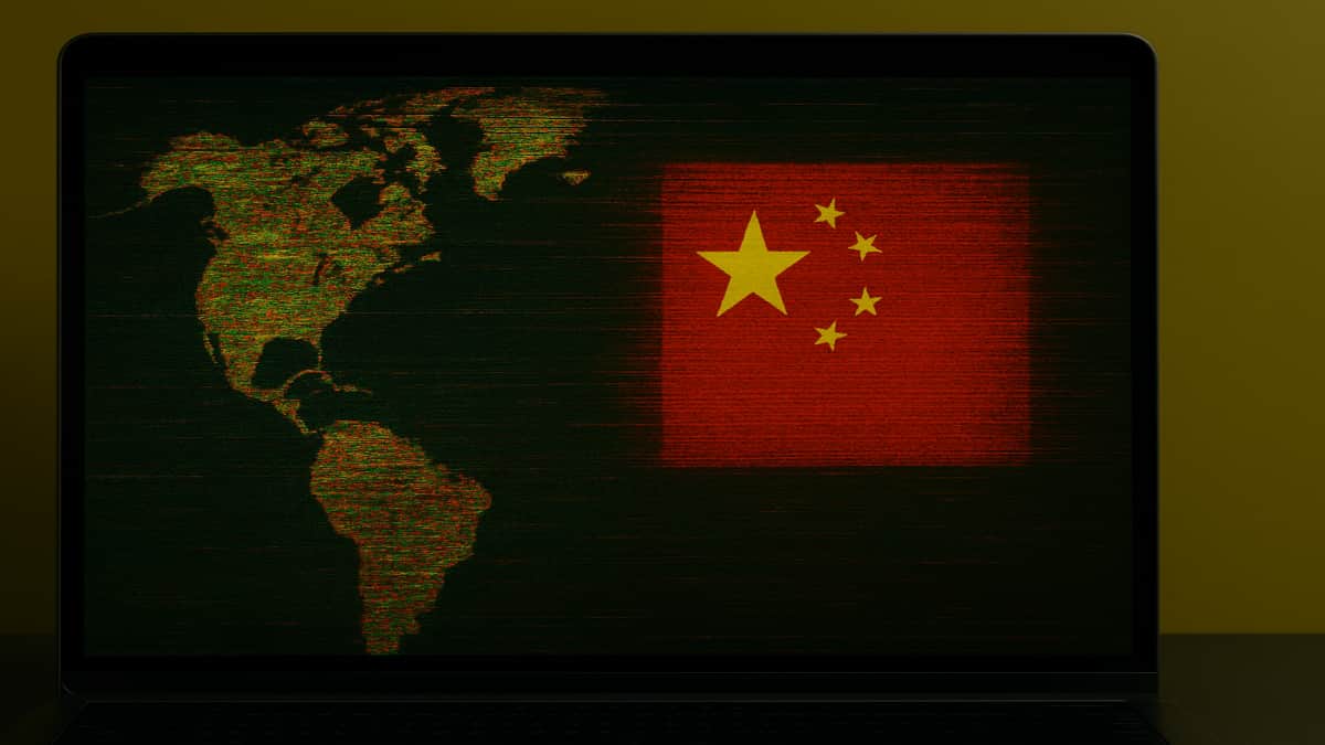 China’s FamousSparrow APT Hits Americas with SparrowDoor Malware
