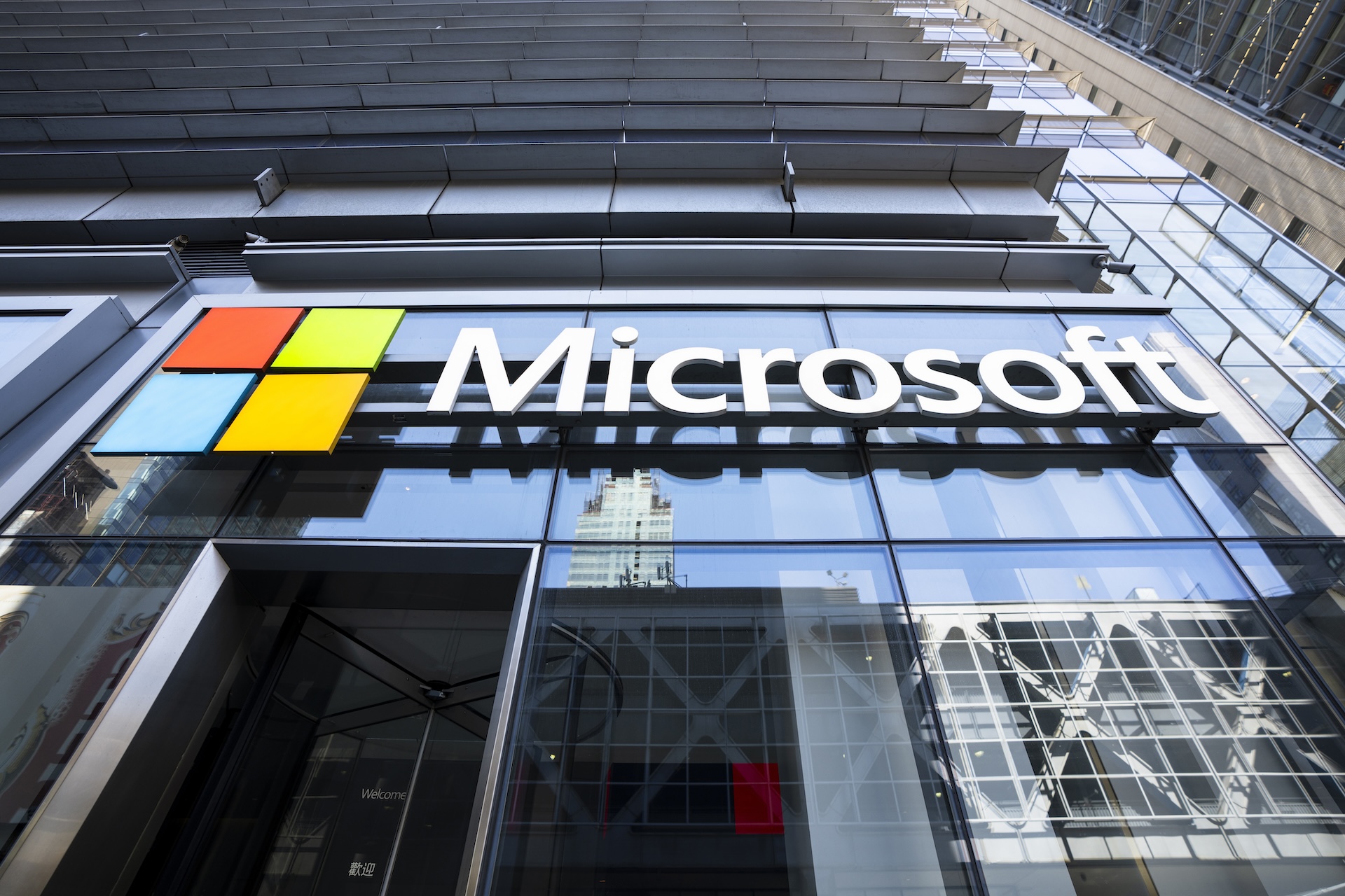 Microsoft patches zero-day actively exploited in string of ransomware attacks