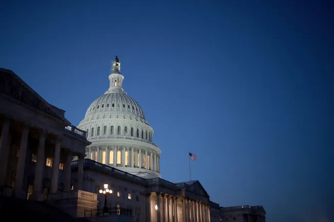 Congress faces pressure to renew cyber information-sharing law