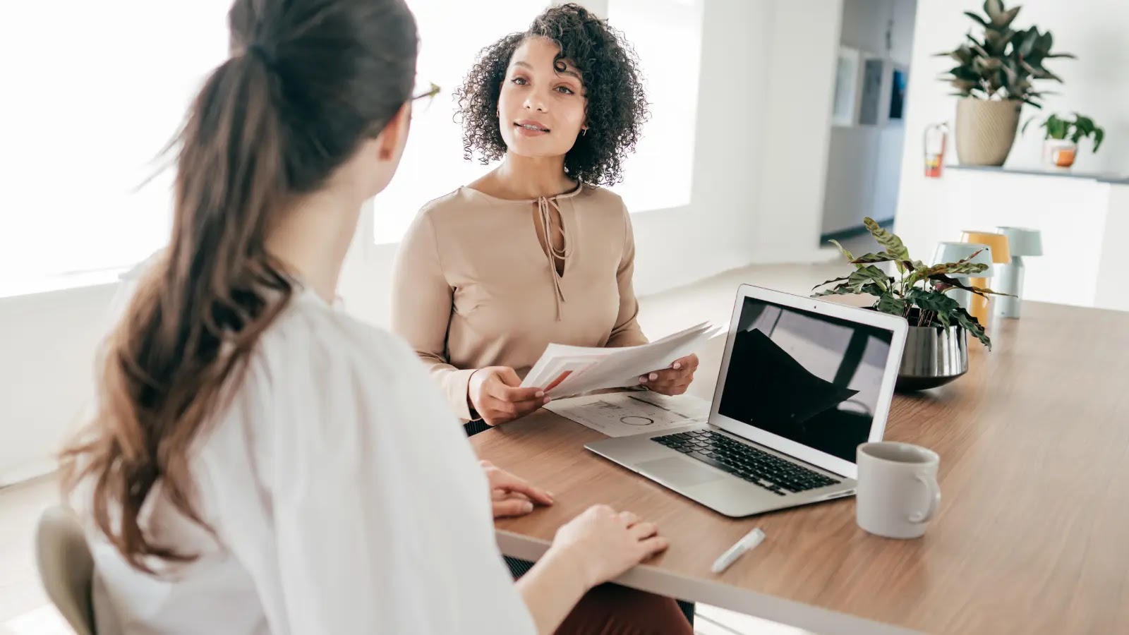 How to Detect and Mitigate Insider Threats in Your Organization How to Detect and Mitigate Insider Threats in Your Organization