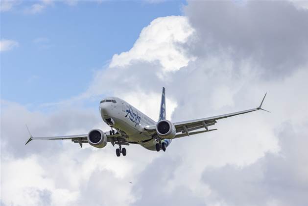 Alaska Airlines grounds all flights after IT outage disrupts systems