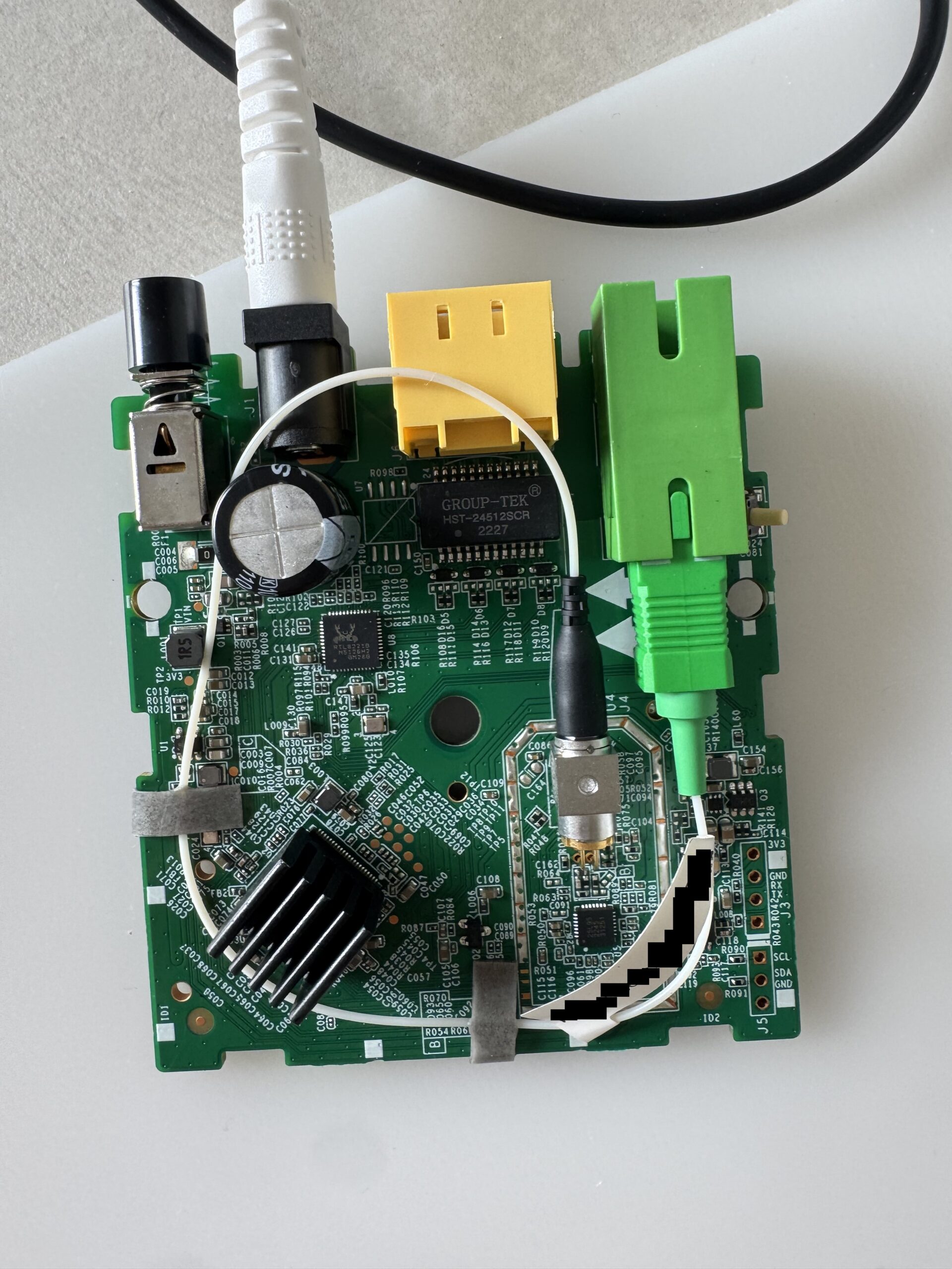 Getting a Shell on the LAU-G150-C Optical Network Terminal Top view
