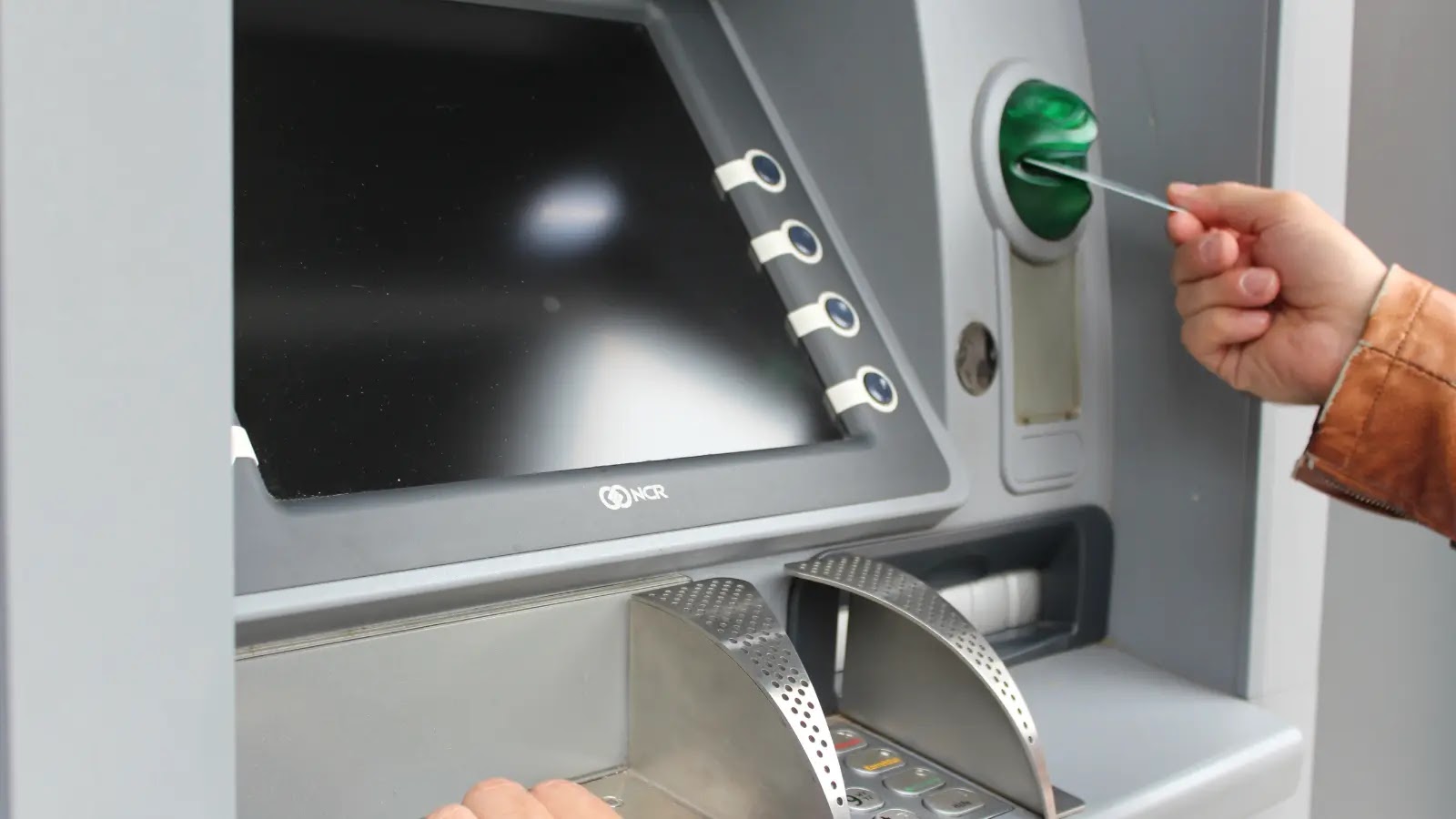UNC2891 Hackers Breach ATMs Using Raspberry Pi Devices for Network Access
