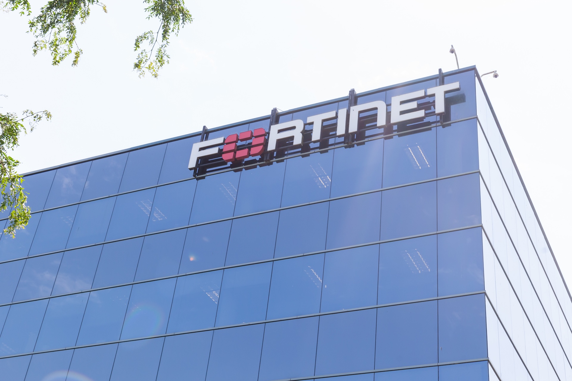 Fortinet SIEM issue coincides with spike in brute-force traffic against company’s SSL VPNs