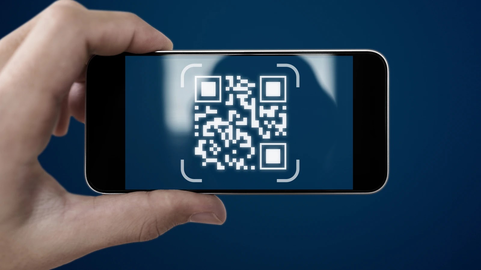 Hackers Weaponize QR Codes With Malicious Links to Steal Sensitive Data