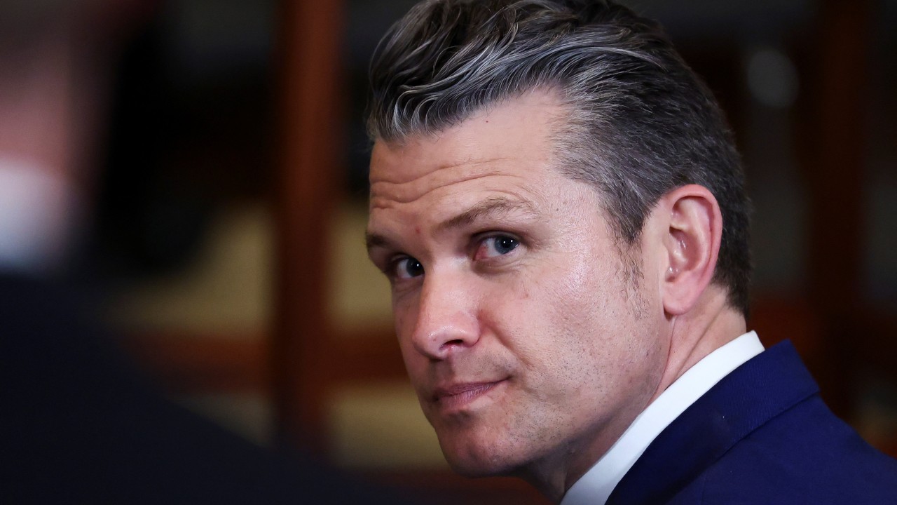 Hegseth aides probed by Pentagon watchdog for potentially deleting leaked Signal chat messages Hegseth aides probed by Pentagon watchdog for potentially deleting leaked Signal chat messages