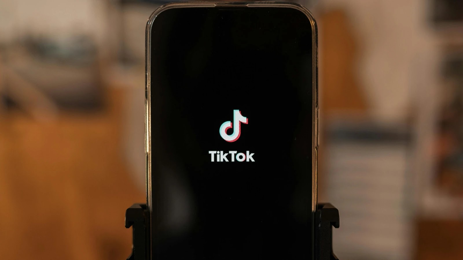 Over 10,000 Malicious TikTok Shop Domains Target Users with Malware and Credential Theft