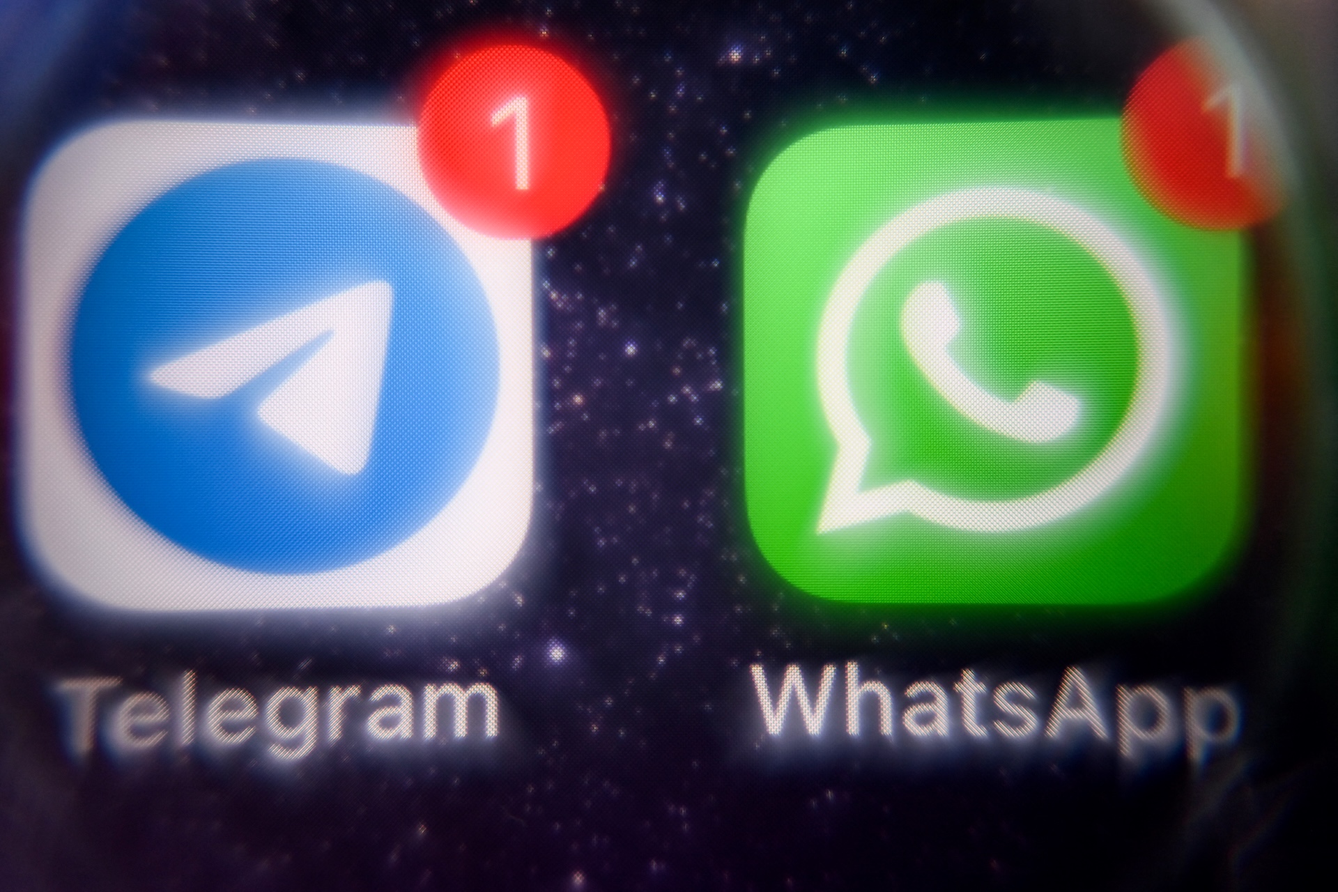 Russia restricts WhatsApp, Telegram calls, alleging criminal, terrorist activity