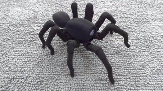 Alleged Scattered Spider hacker surrenders to US police