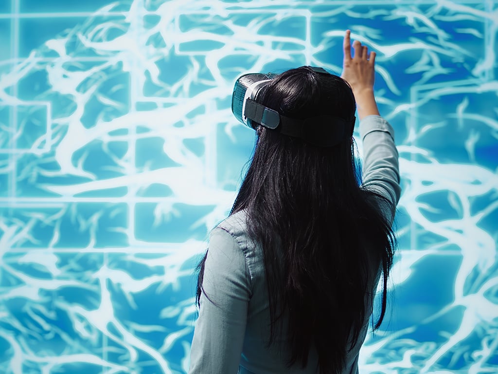 Quantum Computing is Coming: Enterprises Need to Prepare Now