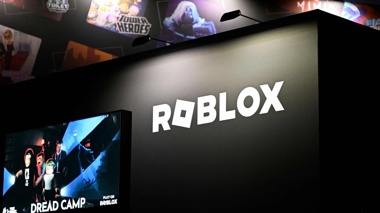 Roblox agrees to anti-child grooming measures in Australia, watchdog says