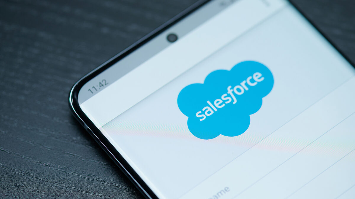 Hackers Extorting Salesforce After Stealing Data From Dozens of Customers Salesforce data theft extortion