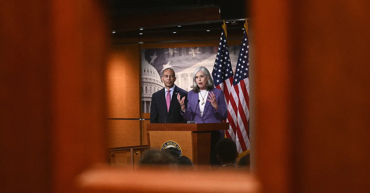 Hundreds of People With ‘Top Secret’ Clearance Exposed by House Democrats’ Website