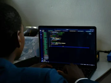 India’s Cybersecurity Grows To $20B: CERT-In, MeitY Lead