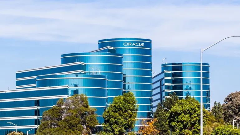 Oracle investigating extortion emails targeting E-Business Suite customers Oracle investigating extortion emails targeting E-Business Suite customers