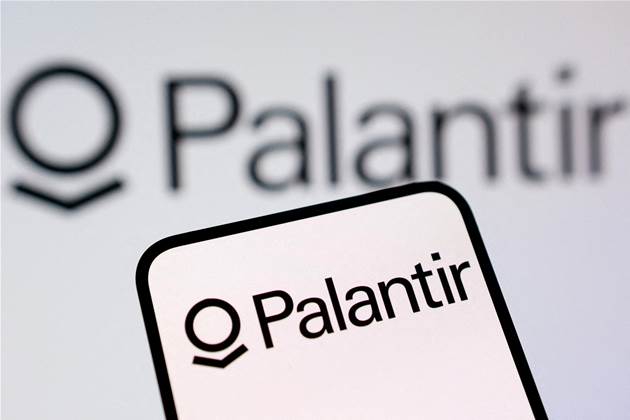 Palantir sues engineers who left to form 'copycat' AI firm