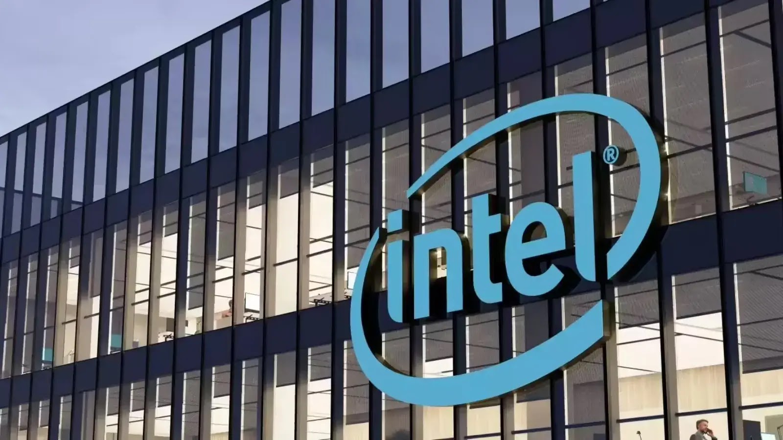 Fired Intel Engineer Stolen 18,000 Files Many of which Were Classified as "Top Secret"