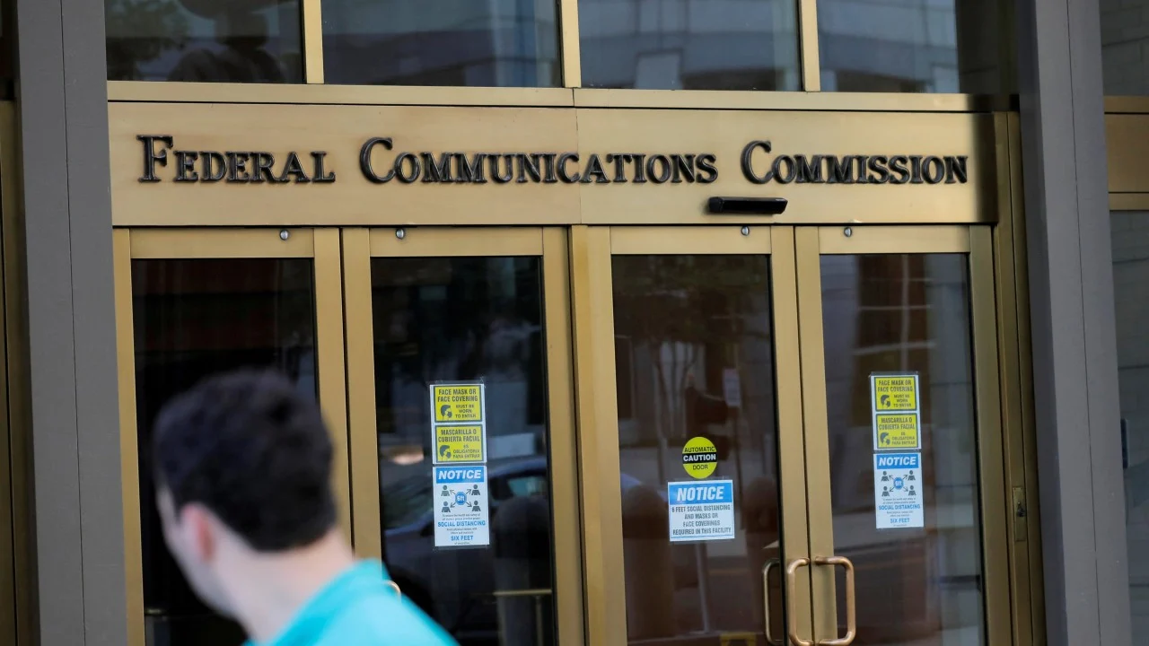 Federal communications agency may bar Chinese telecoms firms from US networks