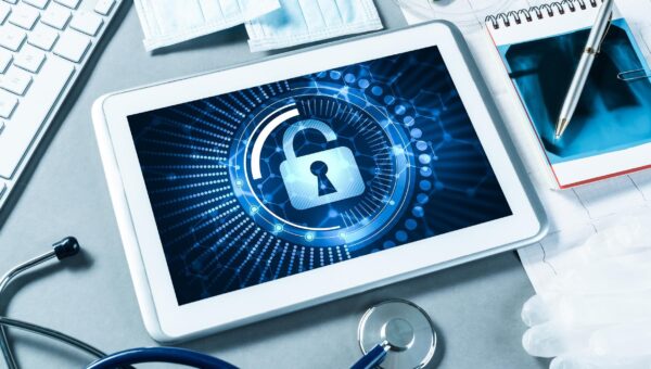 Arzt, Gesundheitswesen, Krankenhaus, IT-Sicherheit, IT-Security, Tablet, 16:9
