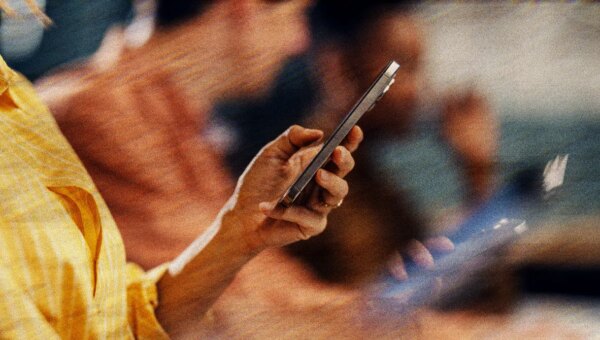 Hundreds of Millions of iPhones Can Be Hacked With a New Tool Found in the Wild