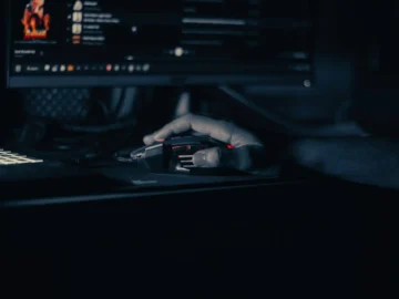 Middle East cyberwar