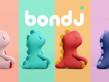 Web portal leaves kids’ chats with AI toy open to anyone with Gmail account Web portal leaves kids' chats with AI toy open to anyone with Gmail account